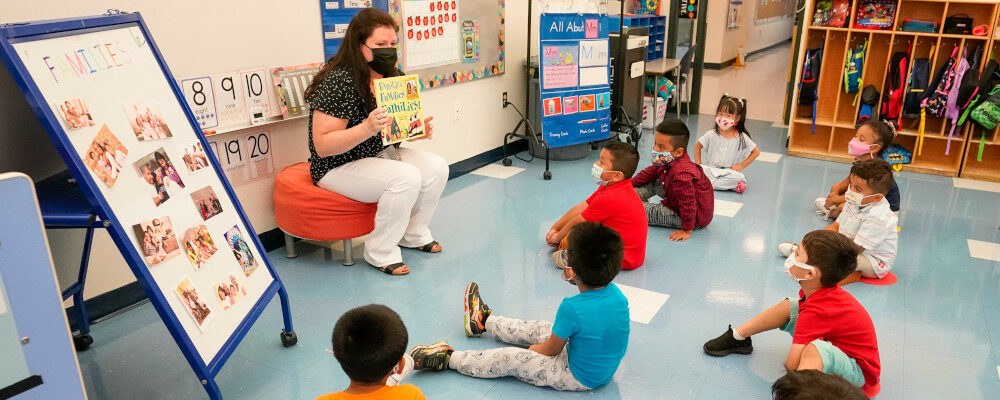 Pre-K teacher Vera Csizmadia teaches 3- and 4-year-old students in her classroom at the Dr. Charles Smith Early Childhood Center, Thursday, Sept. 16, 2021, in Palisades Park, N.J. Mary Altaffer/AP Photo.