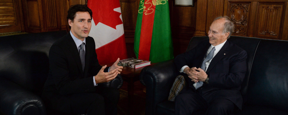 Prime Minister Justin Trudeau meets with the Aga Khan on Parliament Hill in Ottawa on Tuesday, May 17, 2016. Sean Kilpatrick/The Canadian Press. 