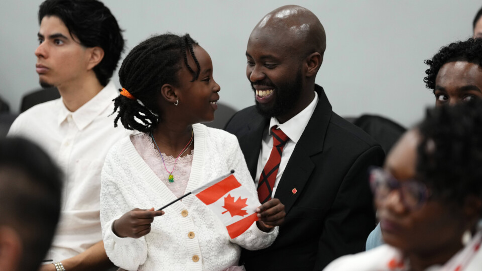 The U.S. is out-competing Canada in rewarding top-tier immigrants with higher pay: Study
